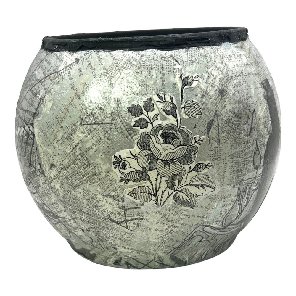 Handmade Halloween Design Glass Dome Candle Holder “Witches Cauldron” Decoupaged - Picture 3 of 13